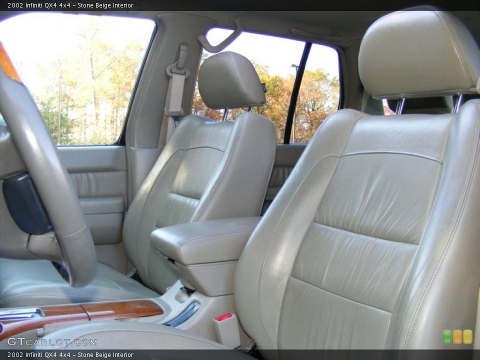 Stone Beige Interior Photo for the 2002 Infiniti QX4 4x4 #39515492