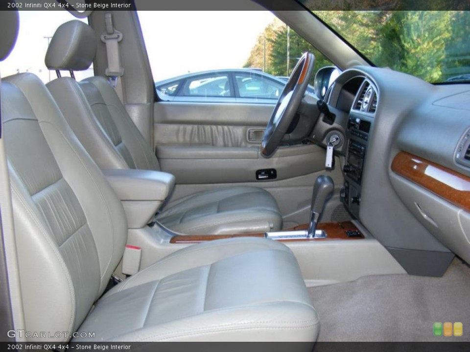 Stone Beige Interior Photo for the 2002 Infiniti QX4 4x4 #39515620
