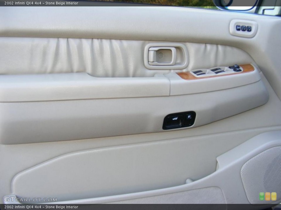 Stone Beige Interior Door Panel for the 2002 Infiniti QX4 4x4 #39515688