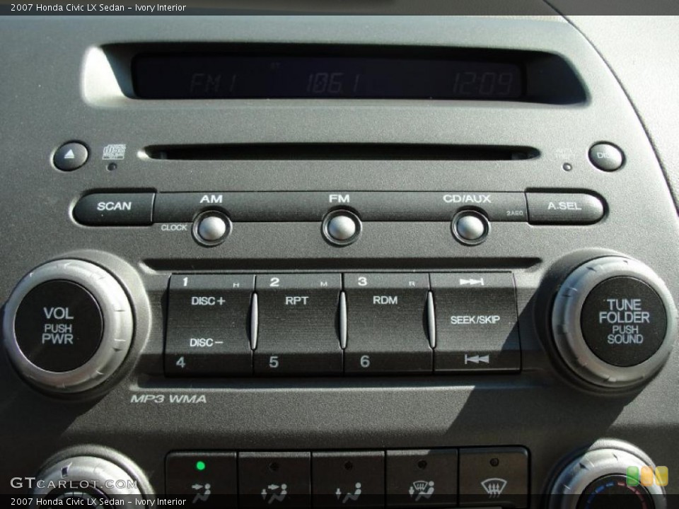 Ivory Interior Controls for the 2007 Honda Civic LX Sedan #39517807