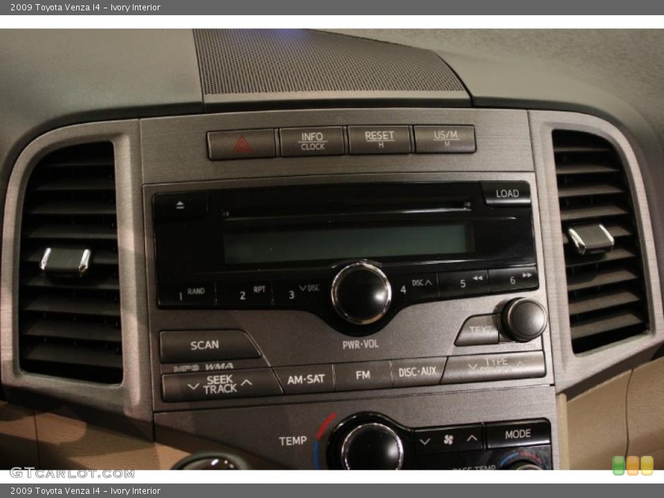 Ivory Interior Controls for the 2009 Toyota Venza I4 #39518892