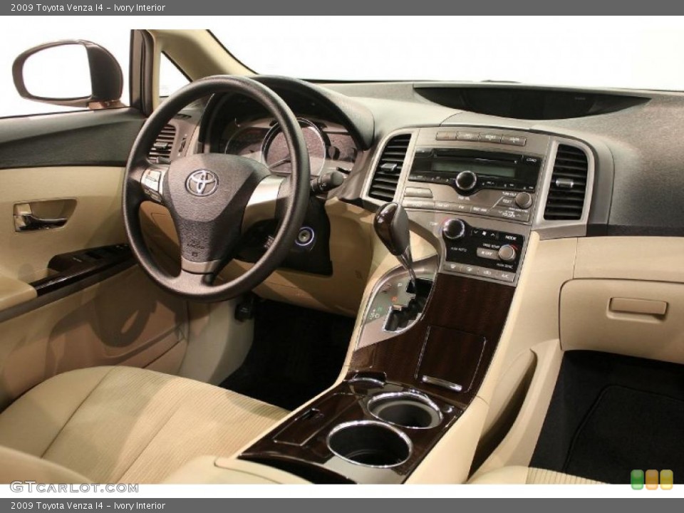 Ivory Interior Dashboard for the 2009 Toyota Venza I4 #39518920