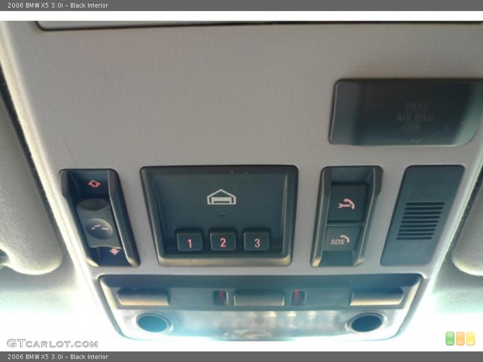 Black Interior Controls for the 2006 BMW X5 3.0i #39524081