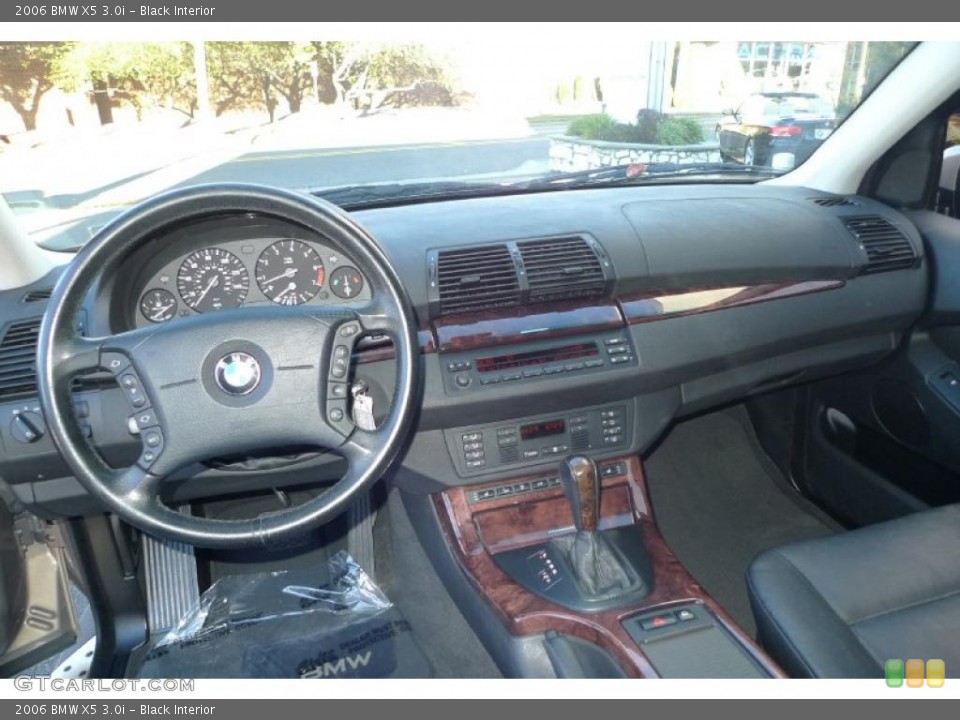 Black Interior Prime Interior for the 2006 BMW X5 3.0i #39524093