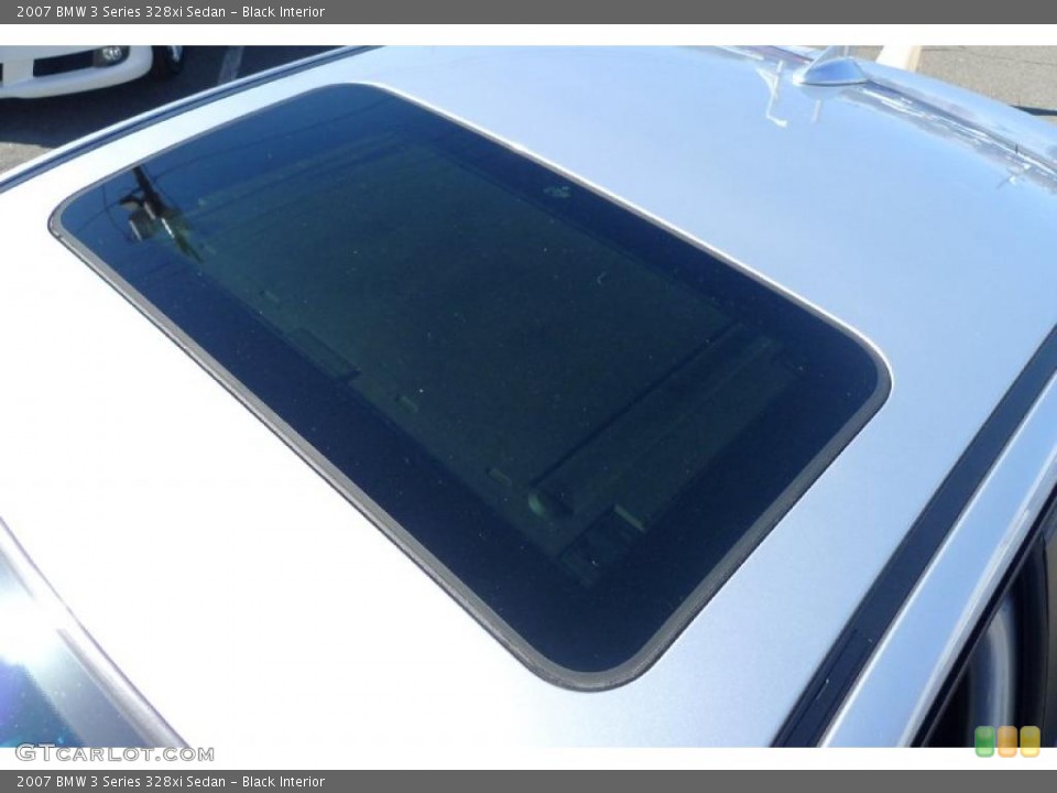 Black Interior Sunroof for the 2007 BMW 3 Series 328xi Sedan #39525357