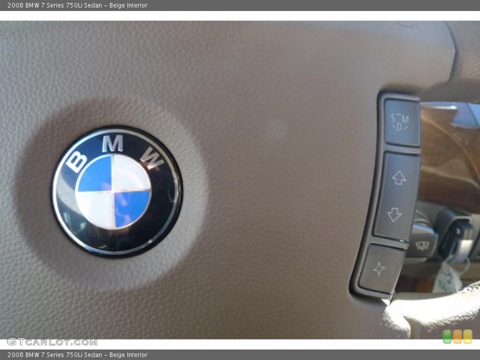 Beige Interior Controls for the 2008 BMW 7 Series 750Li Sedan #39526465