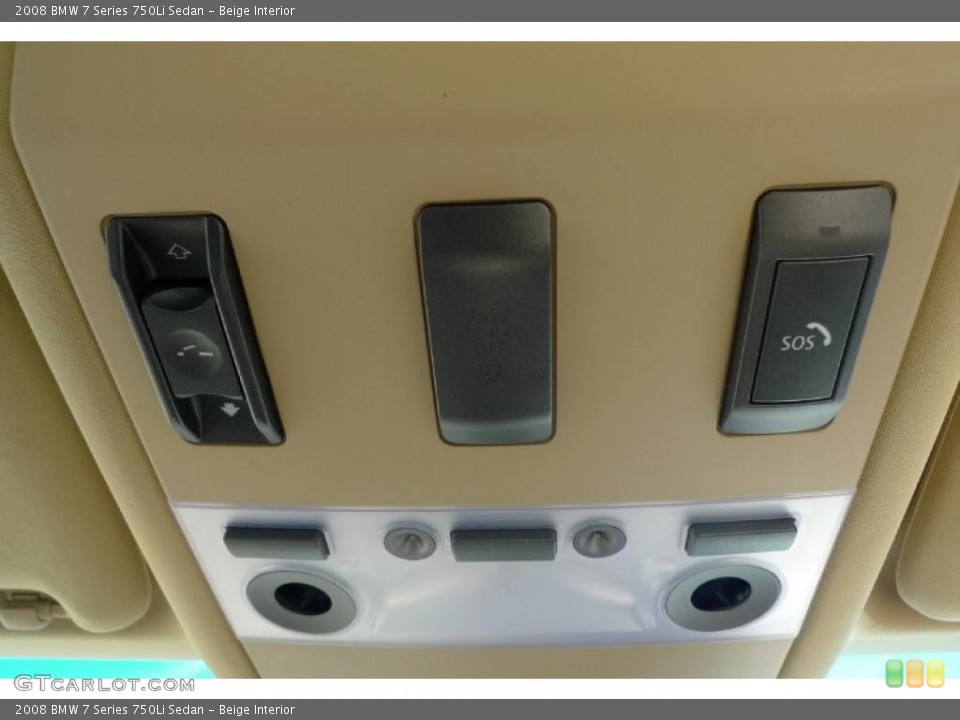 Beige Interior Controls for the 2008 BMW 7 Series 750Li Sedan #39526569