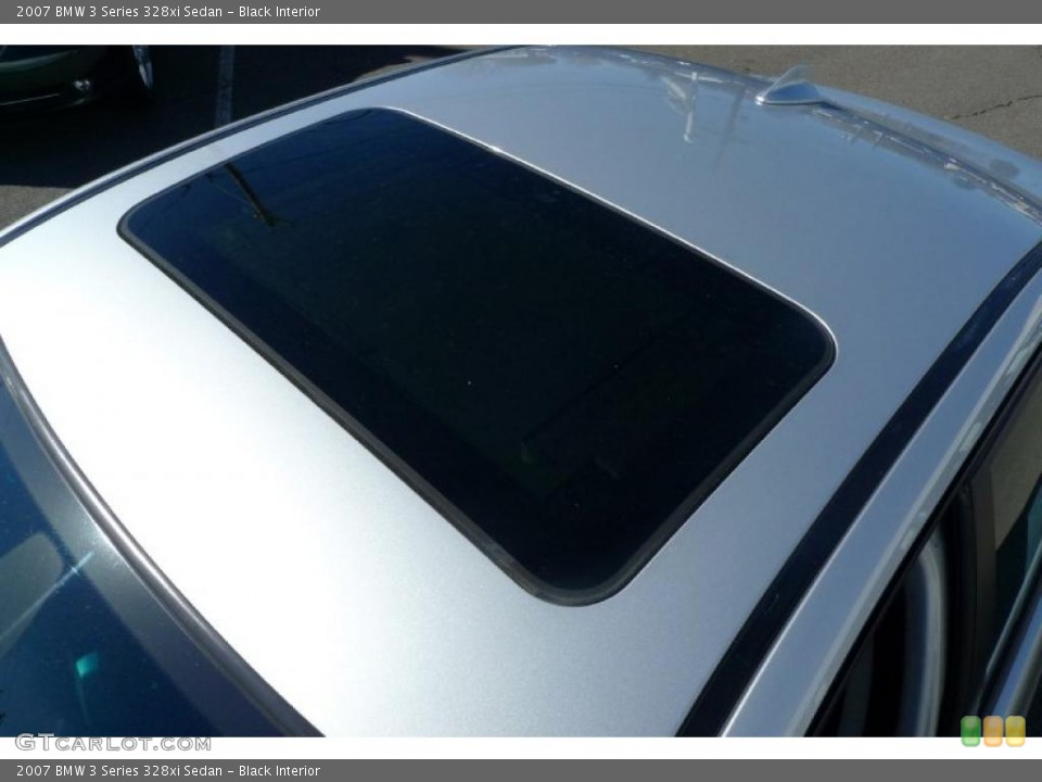 Black Interior Sunroof for the 2007 BMW 3 Series 328xi Sedan #39526989
