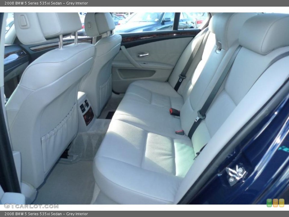 Grey Interior Photo for the 2008 BMW 5 Series 535xi Sedan #39527937