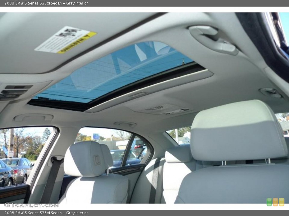 Grey Interior Sunroof for the 2008 BMW 5 Series 535xi Sedan #39528173