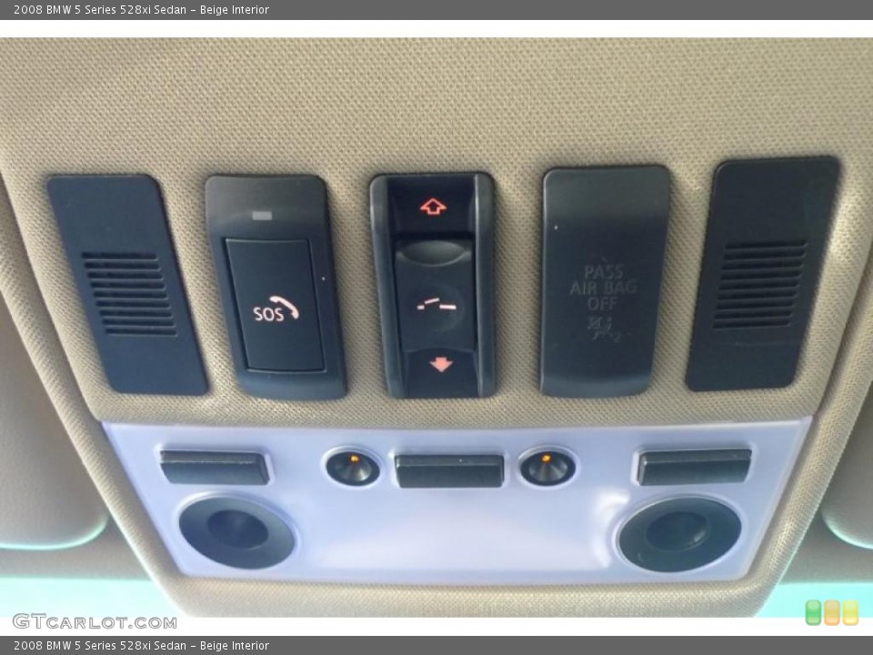 Beige Interior Controls for the 2008 BMW 5 Series 528xi Sedan #39528889