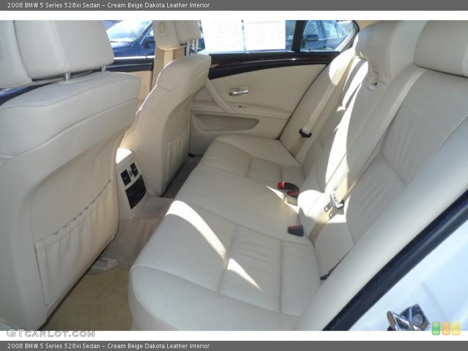 Cream Beige Dakota Leather Interior Photo for the 2008 BMW 5 Series 528xi Sedan #39529353