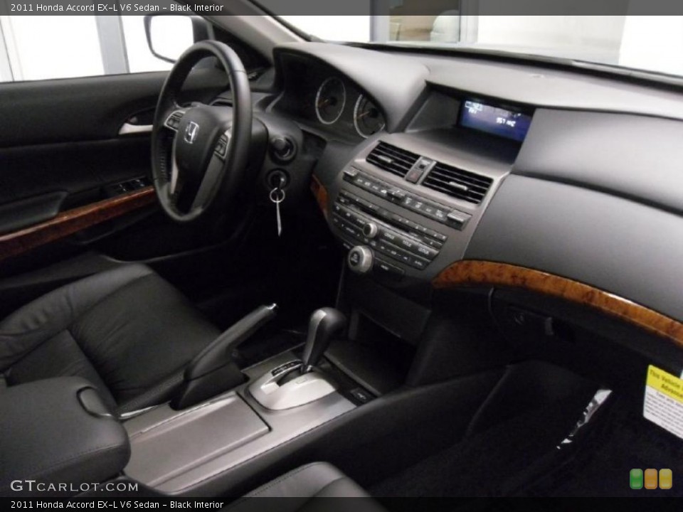 Black Interior Photo for the 2011 Honda Accord EX-L V6 Sedan #39529753