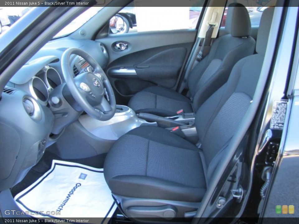 Black/Silver Trim Interior Photo for the 2011 Nissan Juke S #39530921