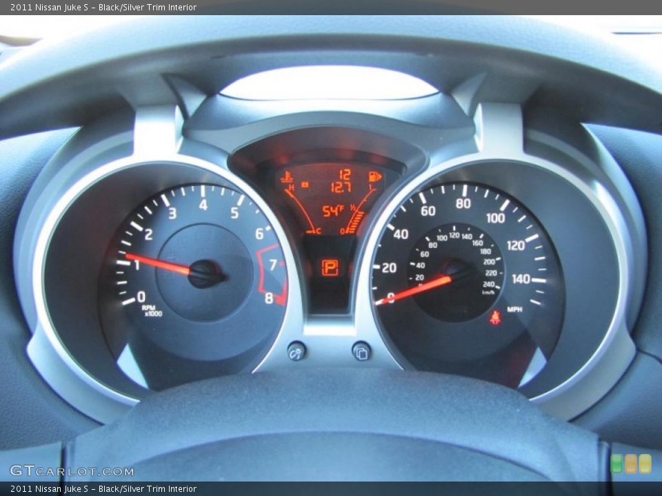 Black/Silver Trim Interior Gauges for the 2011 Nissan Juke S #39531037