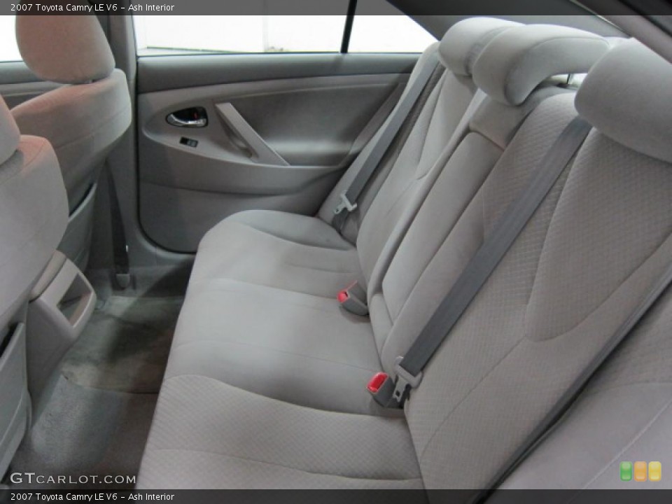 Ash Interior Photo for the 2007 Toyota Camry LE V6 #39533317