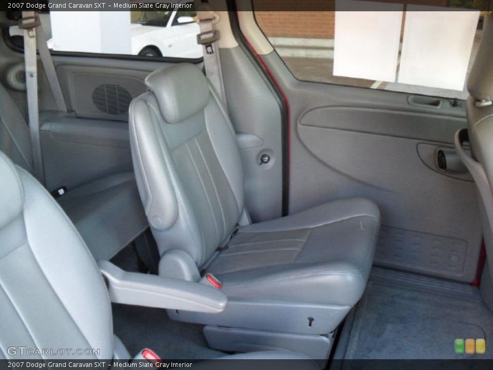 Medium Slate Gray Interior Photo for the 2007 Dodge Grand Caravan SXT #39534093