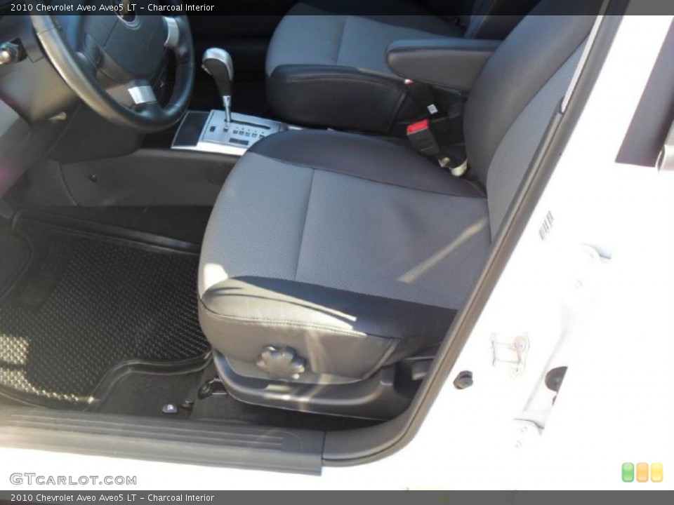 Charcoal Interior Photo for the 2010 Chevrolet Aveo Aveo5 LT #39536069