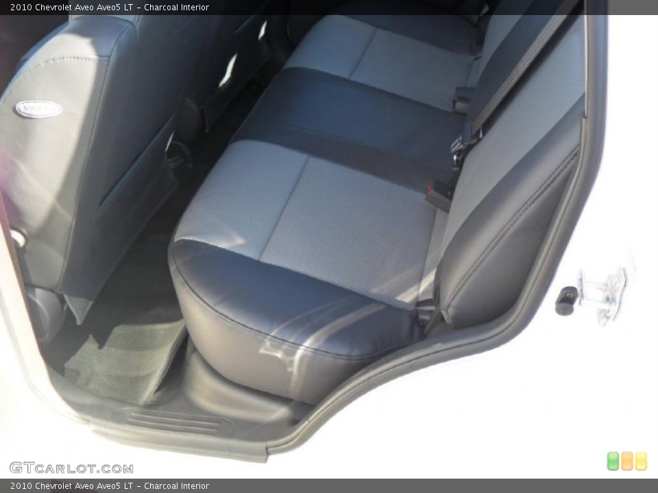 Charcoal Interior Photo for the 2010 Chevrolet Aveo Aveo5 LT #39536149