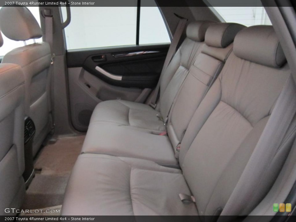 Stone Interior Photo for the 2007 Toyota 4Runner Limited 4x4 #39540274