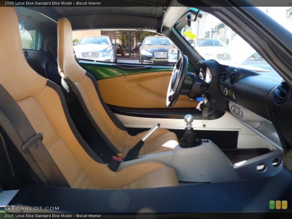Biscuit Interior Photo for the 2005 Lotus Elise  #39542542