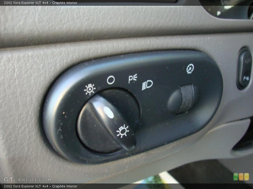 Graphite Interior Controls for the 2002 Ford Explorer XLT 4x4 #39544390