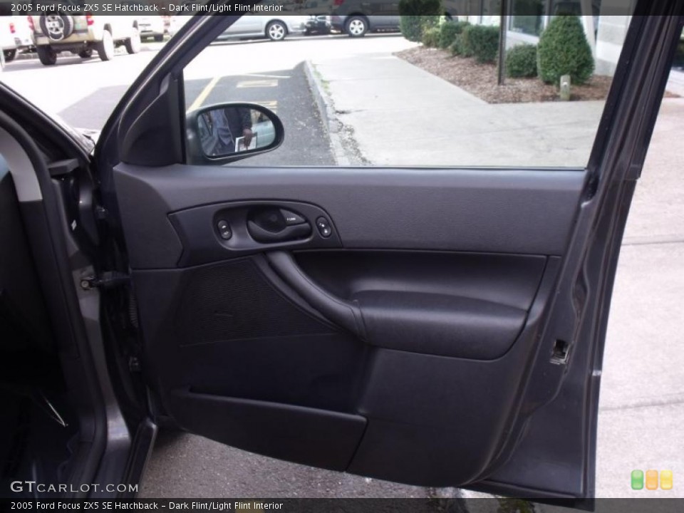 Dark Flint/Light Flint Interior Door Panel for the 2005 Ford Focus ZX5 SE Hatchback #39544490