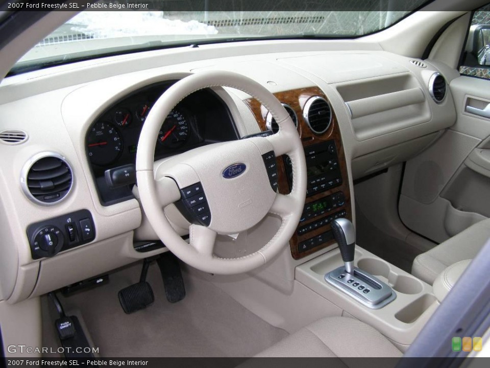 Pebble Beige Interior Prime Interior for the 2007 Ford Freestyle SEL #3954870