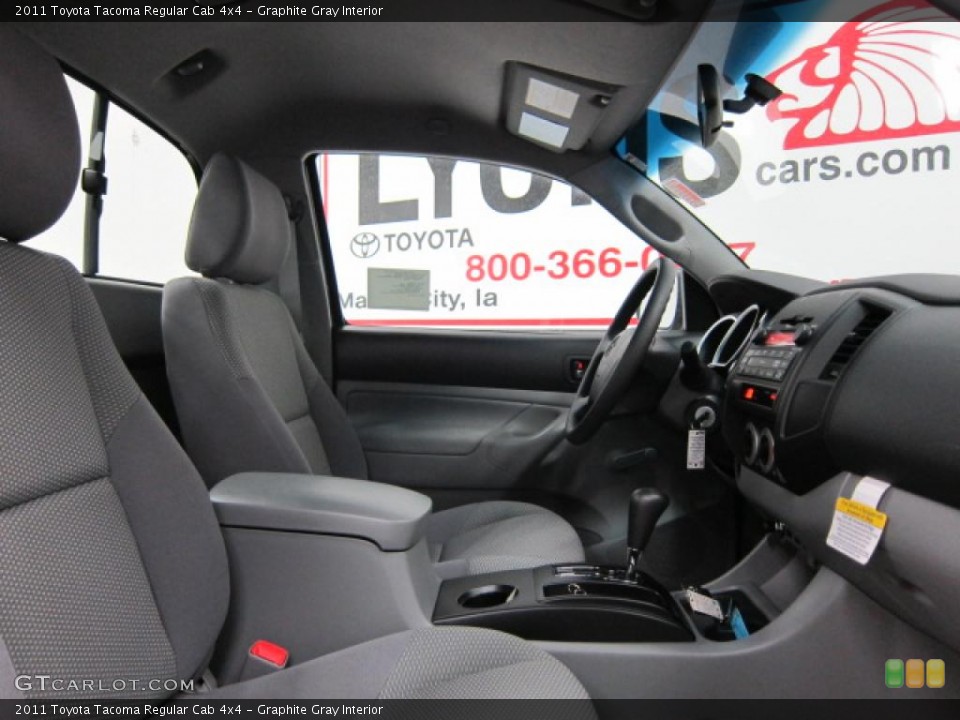 Graphite Gray Interior Photo for the 2011 Toyota Tacoma Regular Cab 4x4 #39553867