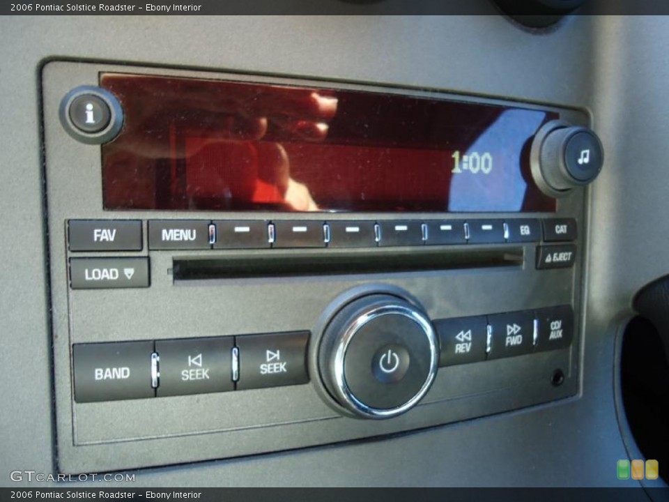 Ebony Interior Controls for the 2006 Pontiac Solstice Roadster #39554571