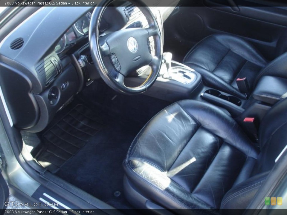 Black Interior Prime Interior for the 2003 Volkswagen Passat GLS Sedan #39565380
