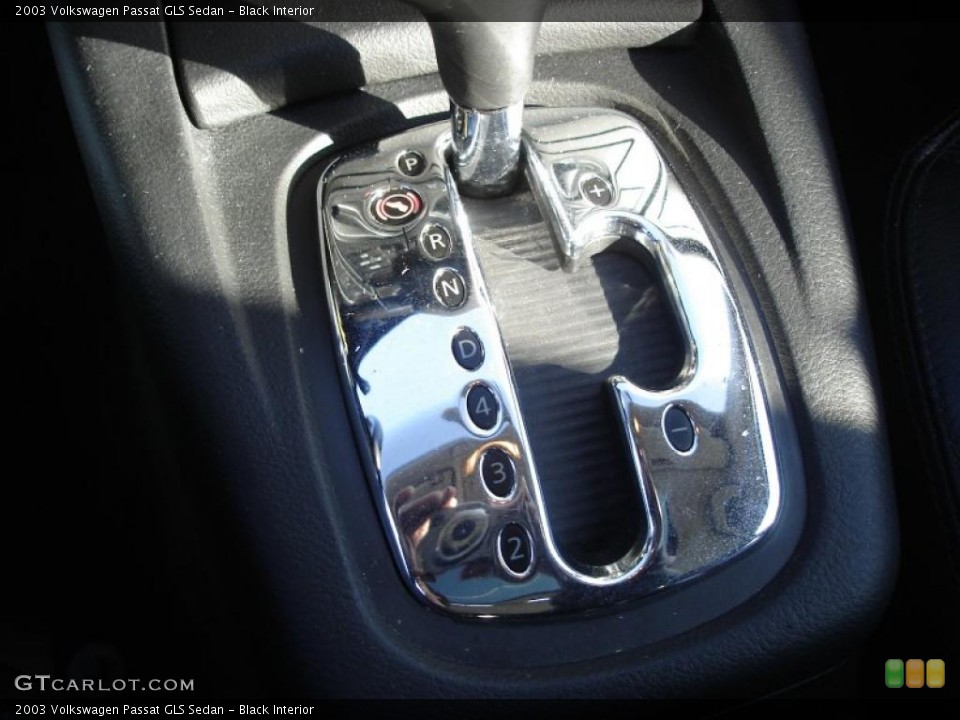 Black Interior Transmission for the 2003 Volkswagen Passat GLS Sedan #39565495