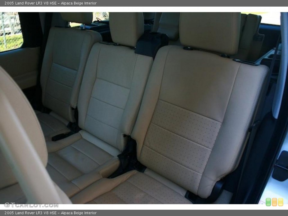 Alpaca Beige Interior Photo for the 2005 Land Rover LR3 V8 HSE #39569547