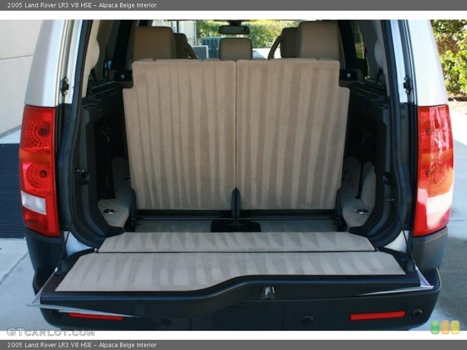 Alpaca Beige Interior Trunk for the 2005 Land Rover LR3 V8 HSE #39569563