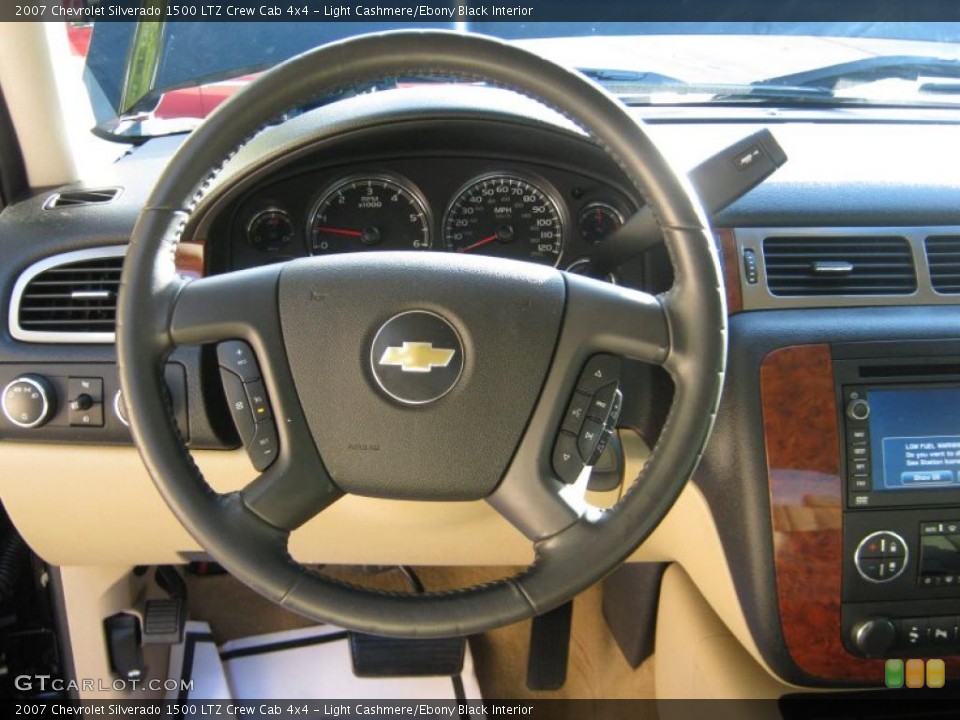Light Cashmere/Ebony Black Interior Dashboard for the 2007 Chevrolet Silverado 1500 LTZ Crew Cab 4x4 #39573243