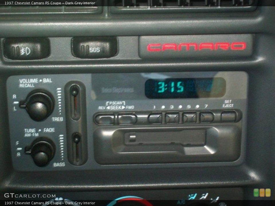 Dark Grey Interior Controls for the 1997 Chevrolet Camaro RS Coupe #39583629