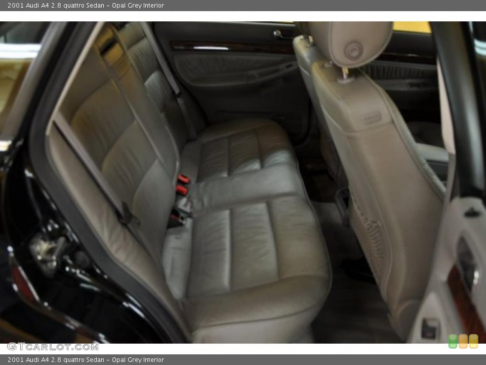 Opal Grey Interior Photo for the 2001 Audi A4 2.8 quattro Sedan #39584653