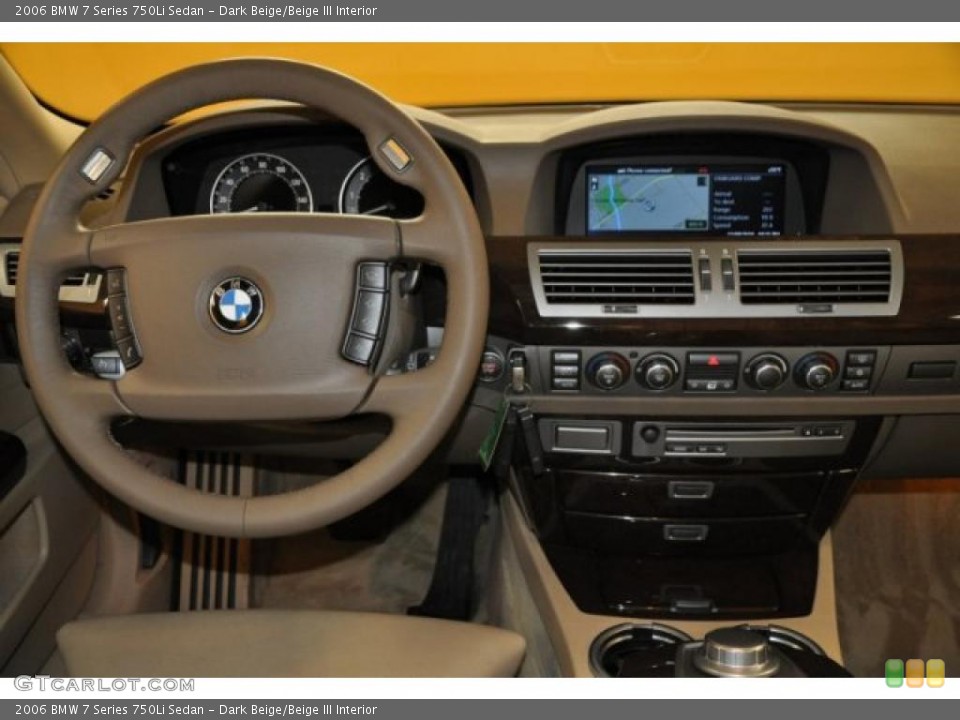 Dark Beige/Beige III Interior Dashboard for the 2006 BMW 7 Series 750Li Sedan #39586717