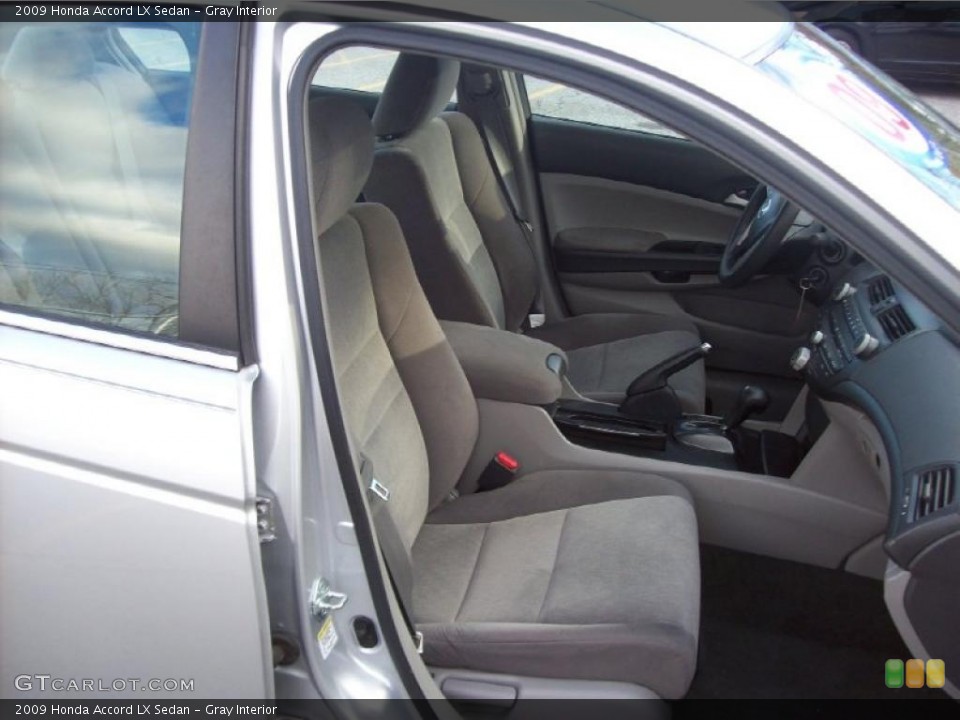 Gray Interior Photo for the 2009 Honda Accord LX Sedan #39591841
