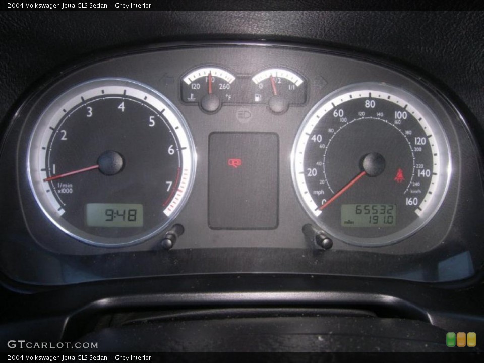 Grey Interior Gauges for the 2004 Volkswagen Jetta GLS Sedan #39592641
