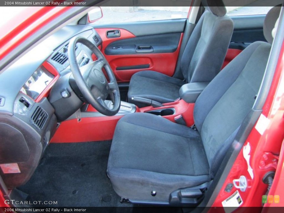 Black Interior Photo for the 2004 Mitsubishi Lancer OZ Rally #39593055