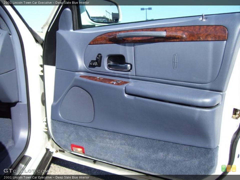 Deep Slate Blue Interior Door Panel for the 2001 Lincoln Town Car Executive #39594059