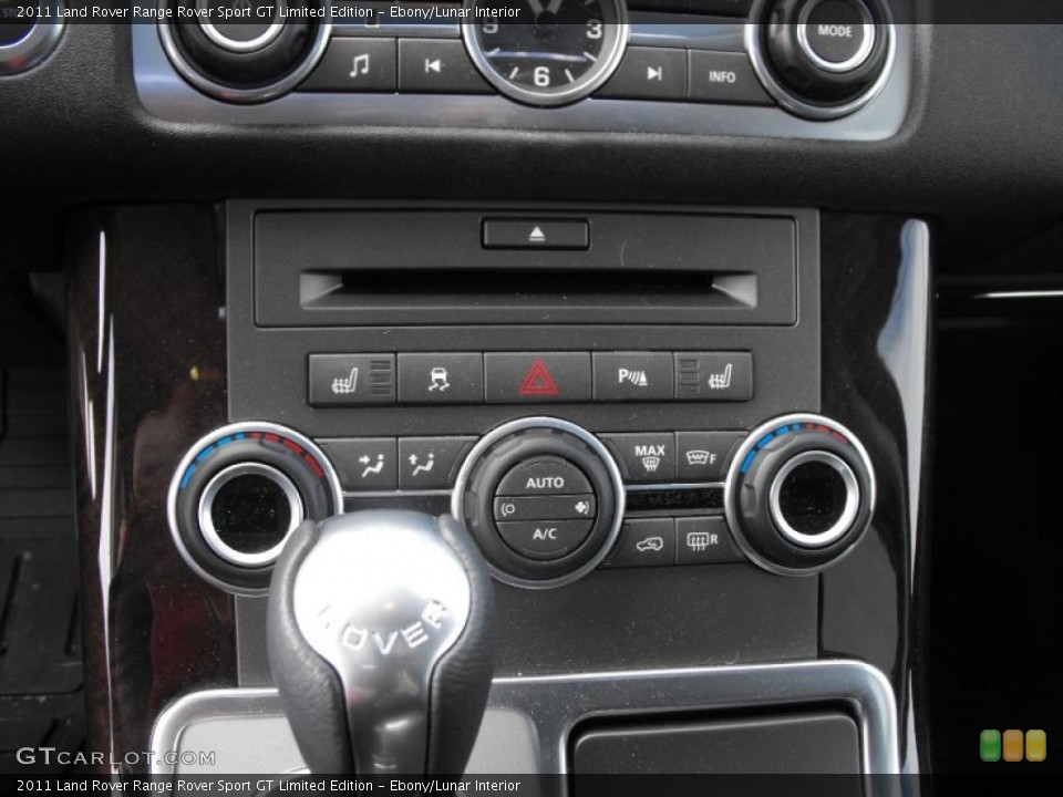 Ebony/Lunar Interior Controls for the 2011 Land Rover Range Rover Sport GT Limited Edition #39596107