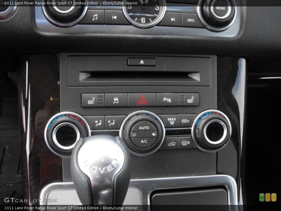 Ebony/Lunar Interior Controls for the 2011 Land Rover Range Rover Sport GT Limited Edition #39596107