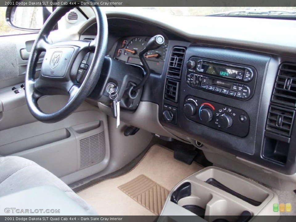 Dark Slate Gray Interior Dashboard for the 2001 Dodge Dakota SLT Quad Cab 4x4 #39600781