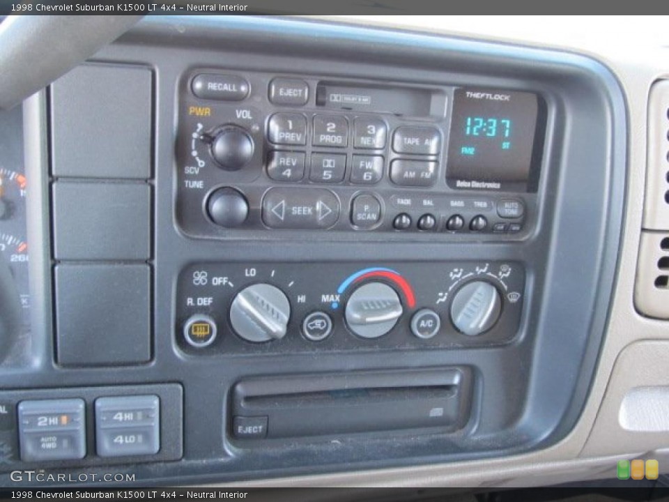 Neutral Interior Controls for the 1998 Chevrolet Suburban K1500 LT 4x4 #39609441