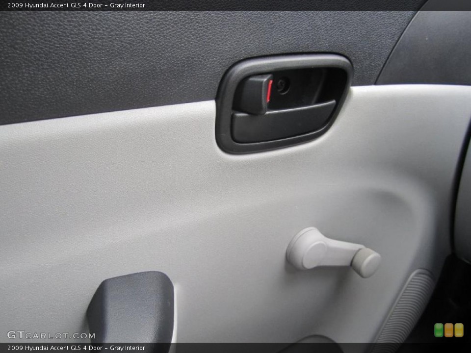 Gray Interior Controls for the 2009 Hyundai Accent GLS 4 Door #39614113