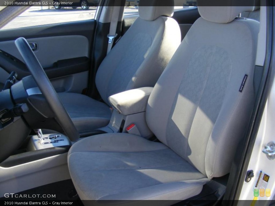 Gray Interior Photo for the 2010 Hyundai Elantra GLS #39614149