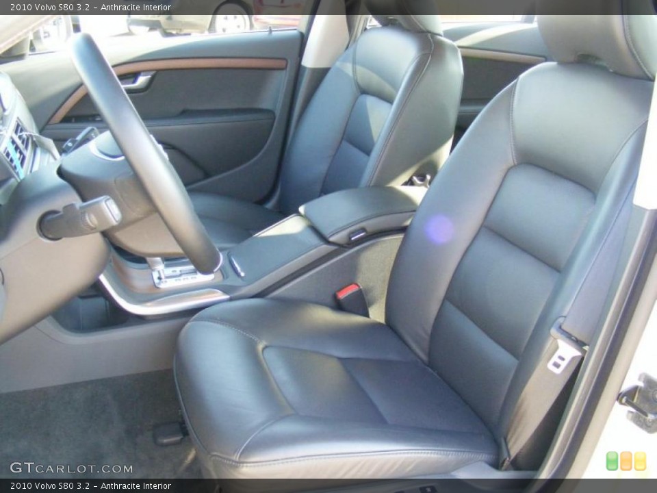 Anthracite Interior Photo for the 2010 Volvo S80 3.2 #39614641