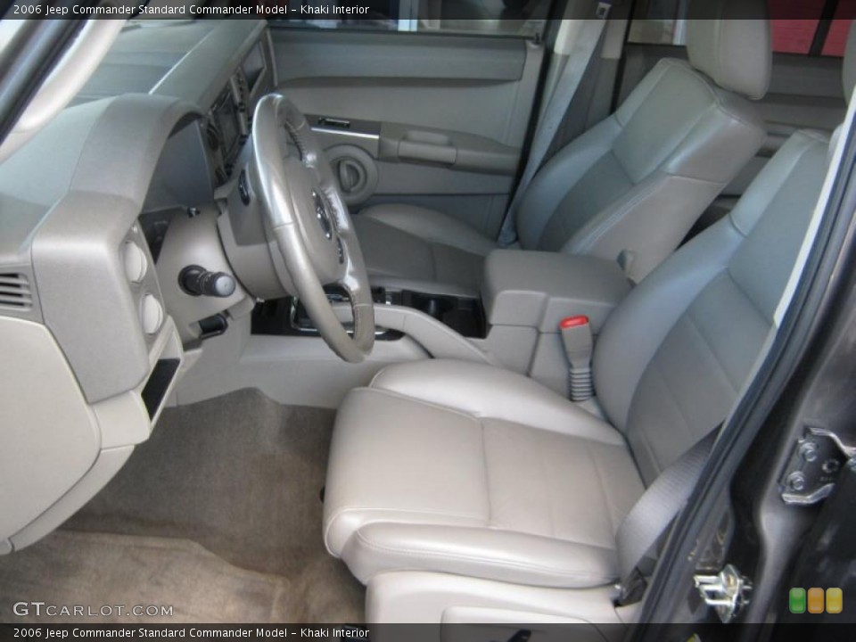 Khaki Interior Photo for the 2006 Jeep Commander  #39619669